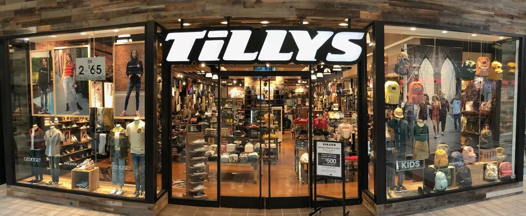 Tillys Store Front Tillys Store Front
